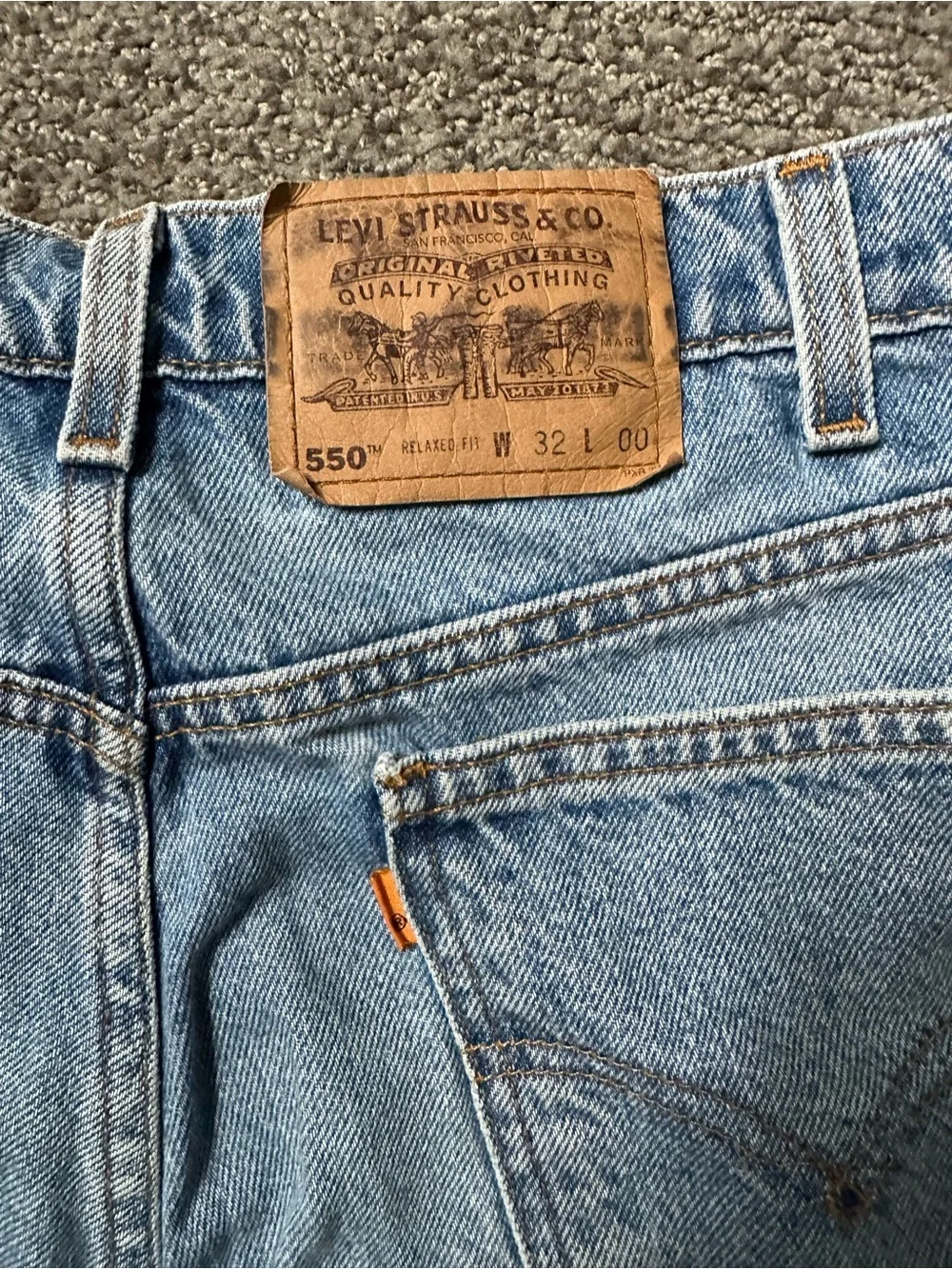 Levi's Vintage 550 Light Blue Denim Men's Shorts Orange Tab